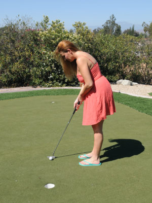 Hawt Elexis Monroe plays golf